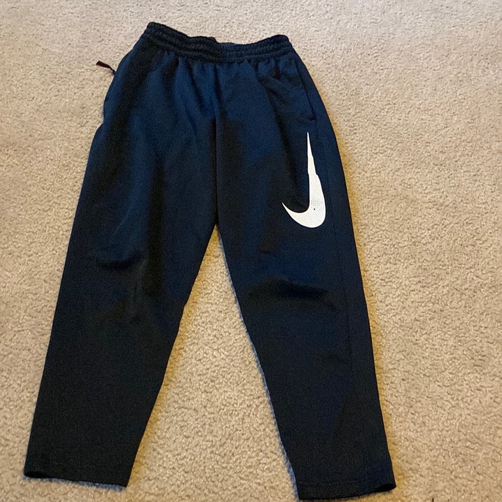 Nike dri fit pants sz small